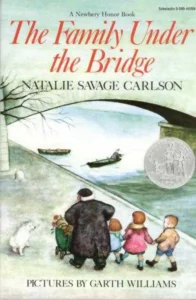 1990 Natalie Savage Carlson, The Family Under the Bridge 01